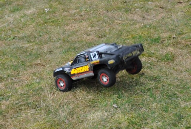 Traxxas Slash 4x4 1 10